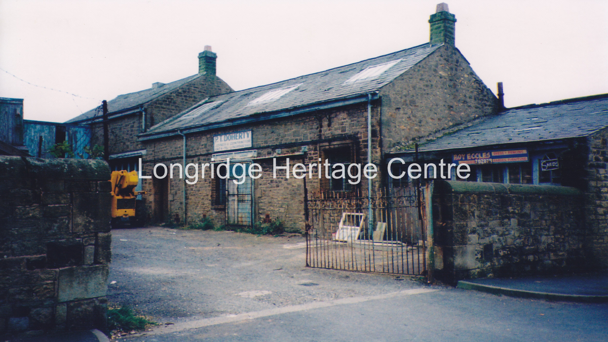 820A - Co-op building - Buildings at the rear off Barclay Road - Unknown - Co-op building -  - Unknown